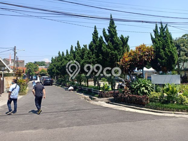 PROMO TERBATAS! Rumah Premium di Turangga, Bandung, Luas 253m2m² LB 300m2m² PROMO TERBATAS! Rumah Premium di Turangga, Bandung, Luas 253m2m² LB 300m2m²