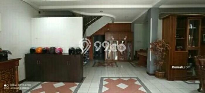 Rumah Minimalis LT 385m² Siap Huni di BKR, Dekat Sekolah, Bandung Rumah Minimalis LT 385m² Siap Huni di BKR, Dekat Sekolah, Bandung