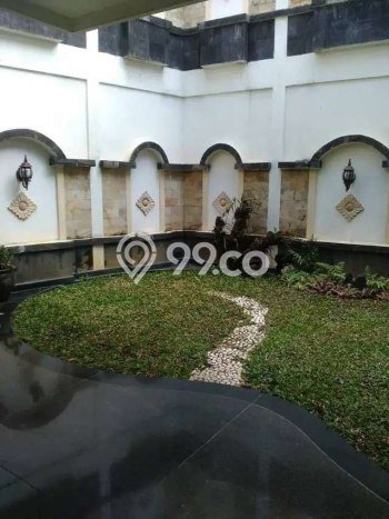 Rumah Elit LB 1000m2 Siap Huni Desain Elegan di Cipaganti, Bandung Rumah Elit LB 1000m2 Siap Huni Desain Elegan di Cipaganti, Bandung