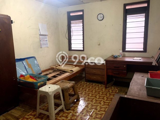 Rumah Minimalis 4 Kamar LT 169m2 di Burangrang Rumah Minimalis 4 Kamar LT 169m2 di Burangrang