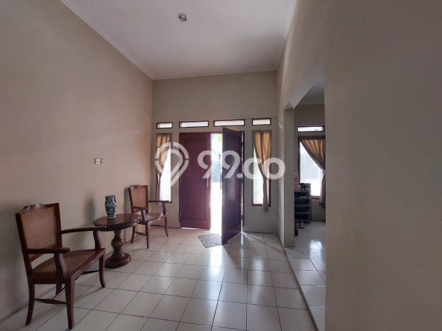 Jual Cepat Rumah LT 214m² / LB 150m² di Kawasan Bisnis Turangga, Bandung Jual Cepat Rumah LT 214m² / LB 150m² di Kawasan Bisnis Turangga, Bandung