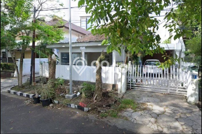 Rumah Minimalis 5 Kamar Siap Huni di Sumurbandung, Dekat Tempat Strategis, Bandung Rumah Minimalis 5 Kamar Siap Huni di Sumurbandung, Dekat Tempat Strategis, Bandung