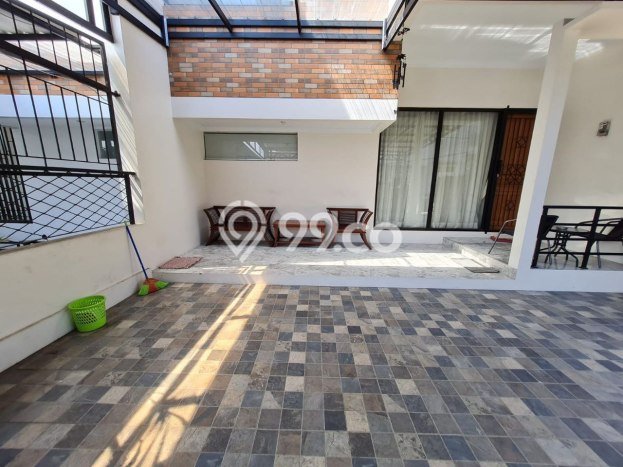 Rumah Luas Asri 4 KT Siap Pakai di Cigadung Bandung Rumah Luas Asri 4 KT Siap Pakai di Cigadung Bandung