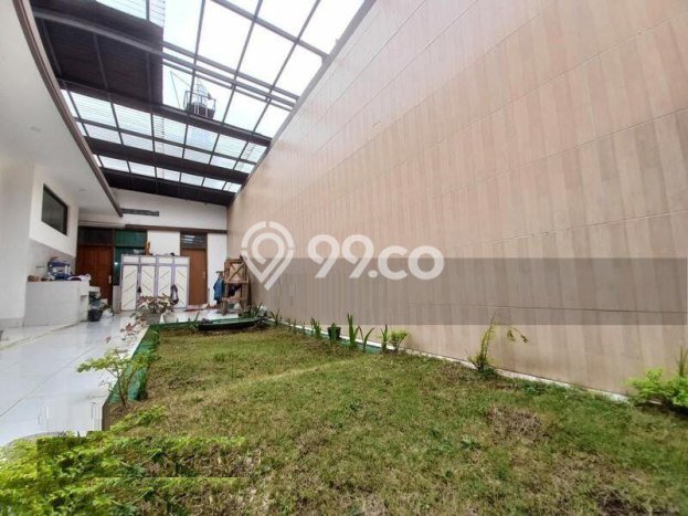 Rumah Luxury Modern Tanpa Renovasi di Turangga Bandung Rumah Luxury Modern Tanpa Renovasi di Turangga Bandung