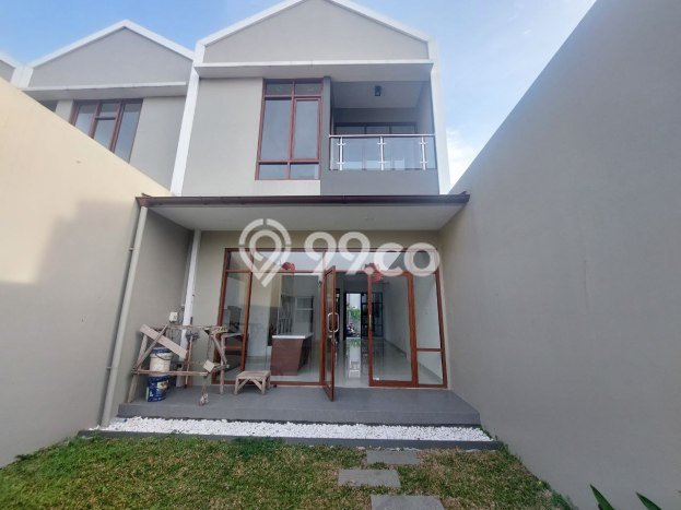 Dijual Rumah Luas Megah Dengan View Cantik di Mekar Wangi, Bandung Dijual Rumah Luas Megah Dengan View Cantik di Mekar Wangi, Bandung