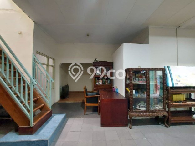 PROSPEK BAGUS! Gudang Kawasan Antapani, Luas 525m2m², Potensi ROI Tinggi PROSPEK BAGUS! Gudang Kawasan Antapani, Luas 525m2m², Potensi ROI Tinggi