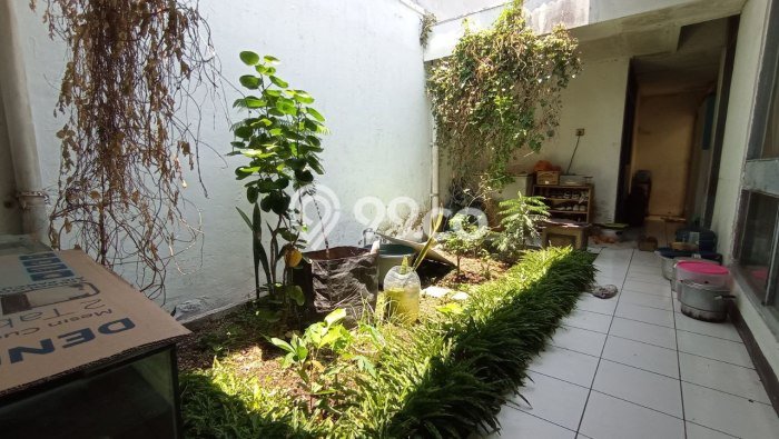 Rumah di , Bandung, Luas 268m2m² Bangunan 150m2m² Rumah di , Bandung, Luas 268m2m² Bangunan 150m2m²