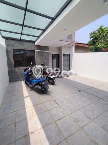 Rumah SUPER MEWAH! di , Bandung, LT 107m2m² Bangunan 103m2m², HARGA SPESIAL Rumah SUPER MEWAH! di , Bandung, LT 107m2m² Bangunan 103m2m², HARGA SPESIAL