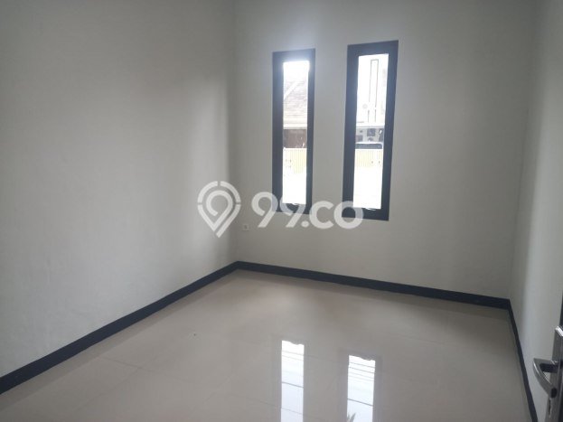 Jual Rumah Eksklusif 3 KT di Soekarno Hatta, Bandung Jual Rumah Eksklusif 3 KT di Soekarno Hatta, Bandung