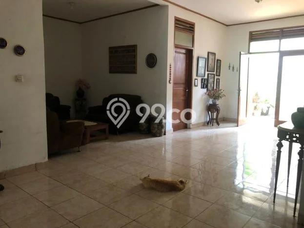 Jual Rumah Eksklusif 3 KT di Buah Batu, Bandung Jual Rumah Eksklusif 3 KT di Buah Batu, Bandung