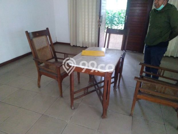 Hunian Elit LB 350m2 Siap Pakai Desain Elegan di Ciumbuleuit, Bandung Hunian Elit LB 350m2 Siap Pakai Desain Elegan di Ciumbuleuit, Bandung