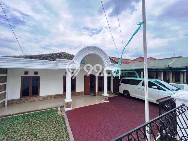 Rumah 3 KT 2 KM View Kota di Tubagus Ismail, Bandung Rumah 3 KT 2 KM View Kota di Tubagus Ismail, Bandung