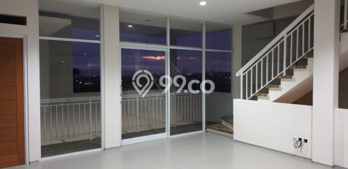 Rumah Kawasan Cigadung, LT 122m², LB 258m² Rumah Kawasan Cigadung, LT 122m², LB 258m²