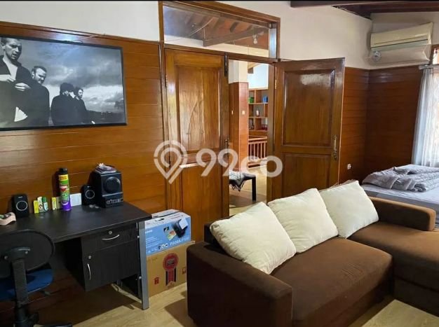 Ready to Use! Premium House LT 448m2 Desain Elegan di Cigadung Ready to Use! Premium House LT 448m2 Desain Elegan di Cigadung