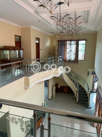 DIJUAL CEPAT! Rumah Ready Stock Lokasi Premium , Luas 432m2m² LB 450m2m² DIJUAL CEPAT! Rumah Ready Stock Lokasi Premium , Luas 432m2m² LB 450m2m²