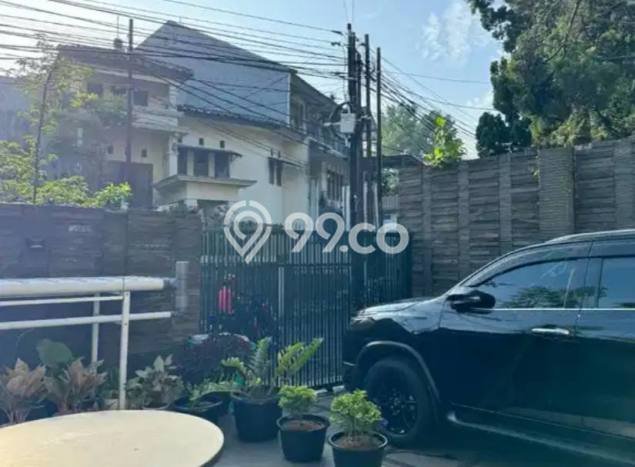 Rumah Mewah dengan 4 Kamar Tidur di Kawasan Elite , Bandung Rumah Mewah dengan 4 Kamar Tidur di Kawasan Elite , Bandung