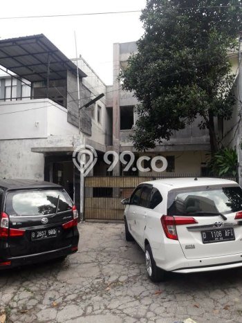 NEW LISTING! Rumah Premium area , LT 530m2m² Bangunan 750m2m² NEW LISTING! Rumah Premium area , LT 530m2m² Bangunan 750m2m²