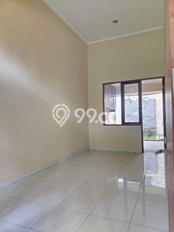 Dijual Hunian Rumah Terawat 3 Kamar di Buah Batu, Bandung Dijual Hunian Rumah Terawat 3 Kamar di Buah Batu, Bandung