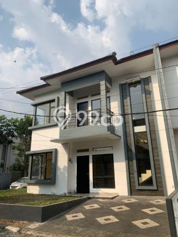 Rumah Modern 4 Kamar LT 191m2 di Soekarno Hatta Rumah Modern 4 Kamar LT 191m2 di Soekarno Hatta