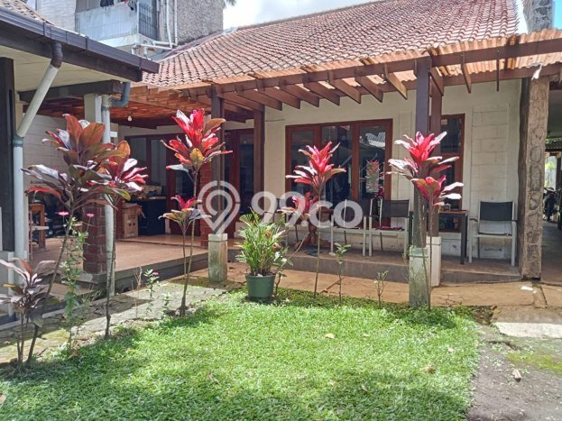 HOT DEAL! Jual Rumah Berkualitas area Sukajadi, Bandung, LT 713m2m² Luas Bangunan 350m2m² HOT DEAL! Jual Rumah Berkualitas area Sukajadi, Bandung, LT 713m2m² Luas Bangunan 350m2m²
