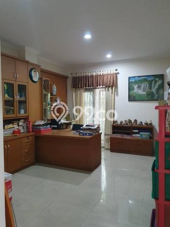 Hunian Elit LB 400m2 Siap Pakai Desain Elegan di Pajajaran, Bandung Hunian Elit LB 400m2 Siap Pakai Desain Elegan di Pajajaran, Bandung