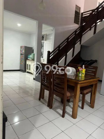 Dijual Rumah 6 Kamar Lokasi Ideal Nyaman dan Strategis di Batununggal Dijual Rumah 6 Kamar Lokasi Ideal Nyaman dan Strategis di Batununggal