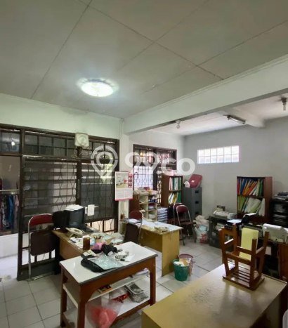Rumah Mewah LB 422m2 Siap Huni Desain Elegan di BKR, Bandung Rumah Mewah LB 422m2 Siap Huni Desain Elegan di BKR, Bandung