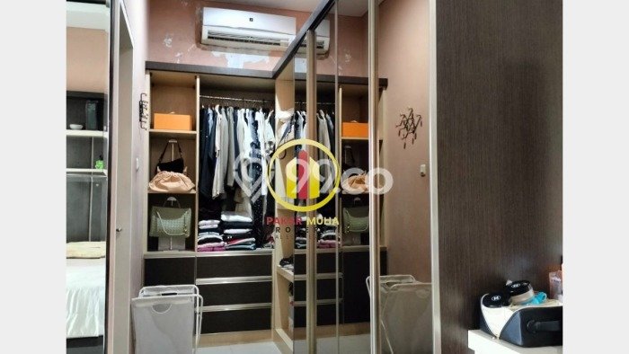 Rumah Mewah dengan 3 Kamar Tidur di Lingkungan Asri Turangga, Bandung Rumah Mewah dengan 3 Kamar Tidur di Lingkungan Asri Turangga, Bandung