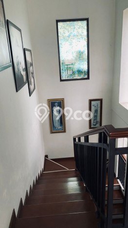 For Sale! Premium House LT 1000m2 Desain Elegan di Lembang For Sale! Premium House LT 1000m2 Desain Elegan di Lembang