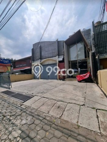 Unit Ruko Dijual di Bandung LT 1350m2 & LB 1000m2 Unit Ruko Dijual di Bandung LT 1350m2 & LB 1000m2