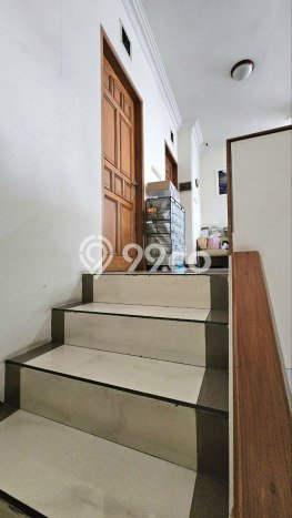 Dijual Rumah Eksklusif 4 KT di Taman Holis Indah, Bandung Dijual Rumah Eksklusif 4 KT di Taman Holis Indah, Bandung