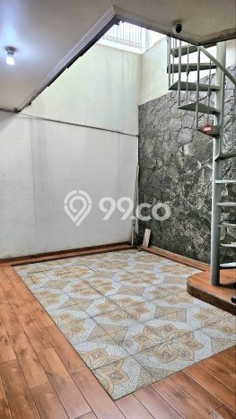 Dijual Rumah Eksklusif 4 KT di Taman Holis Indah, Bandung Dijual Rumah Eksklusif 4 KT di Taman Holis Indah, Bandung