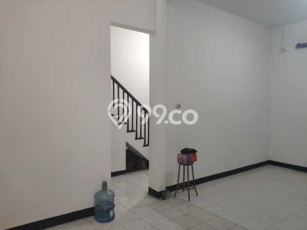Disewakan Rumah Harga Terjangkau di Sudirman Bandung dengan 2 KT Disewakan Rumah Harga Terjangkau di Sudirman Bandung dengan 2 KT