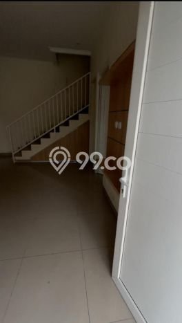 Dijual Hunian Rumah Terawat 3 KT di Sariwangi, Bandung Dijual Hunian Rumah Terawat 3 KT di Sariwangi, Bandung