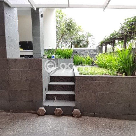 Rumah Elit Modern Siap Huni di Pasteur Bandung Rumah Elit Modern Siap Huni di Pasteur Bandung