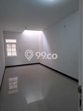 Dijual Hunian Rumah Nyaman 2 KT di Taman Kopo Indah, Bandung Dijual Hunian Rumah Nyaman 2 KT di Taman Kopo Indah, Bandung