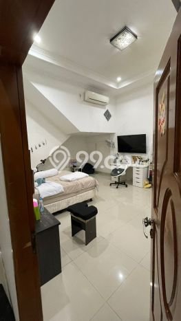Properti Nyaman 5 KT LT 200m² di Tambora, Jakarta Barat Properti Nyaman 5 KT LT 200m² di Tambora, Jakarta Barat