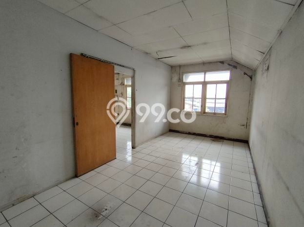 Gudang Lokasi Strategis Kawasan Cengkareng, Luas 1138m², Mainroad Gudang Lokasi Strategis Kawasan Cengkareng, Luas 1138m², Mainroad
