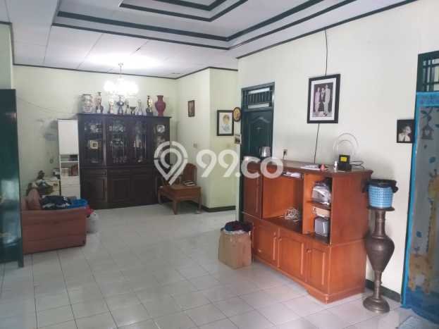 Dijual Rumah Mewah Megah Dengan View Cantik di Joglo, Jakarta Barat Dijual Rumah Mewah Megah Dengan View Cantik di Joglo, Jakarta Barat