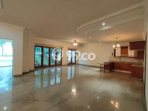 Dijual Rumah Mewah Exclusive di Cilandak, Jakarta Selatan Dijual Rumah Mewah Exclusive di Cilandak, Jakarta Selatan