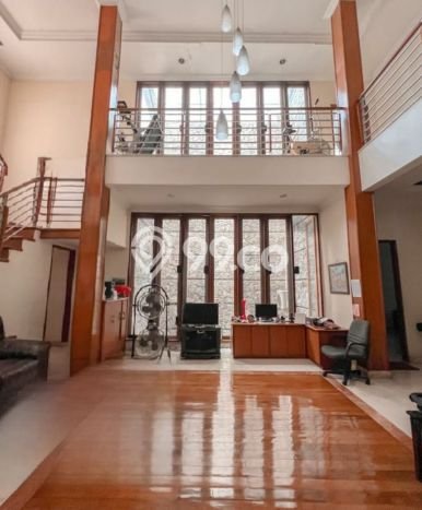 Rumah Kualitas Premium LT 469m² Lokasi Strategis di Jantung Kota Meruya, Jakarta Barat Rumah Kualitas Premium LT 469m² Lokasi Strategis di Jantung Kota Meruya, Jakarta Barat