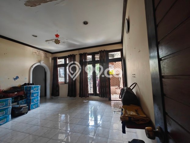 Ready to Use! Premium House LT 362m2 Desain Modern di Meruya Ready to Use! Premium House LT 362m2 Desain Modern di Meruya