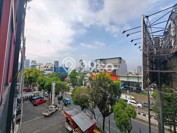 Ruko For Sale di Kawasan Mampang Prapatan, Jakarta Selatan Harga Kompetitif Ruko For Sale di Kawasan Mampang Prapatan, Jakarta Selatan Harga Kompetitif