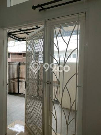 For Sale Hunian Rumah Terawat 2 Kamar di Poris, Tangerang For Sale Hunian Rumah Terawat 2 Kamar di Poris, Tangerang