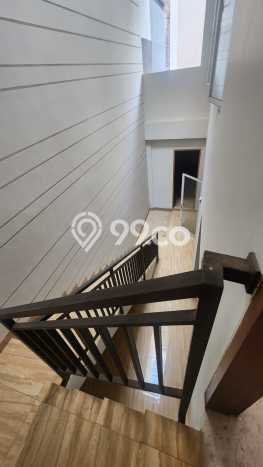 Rumah Elit Modern Siap Huni di Pantai Indah Kapuk Jakarta Utara Rumah Elit Modern Siap Huni di Pantai Indah Kapuk Jakarta Utara
