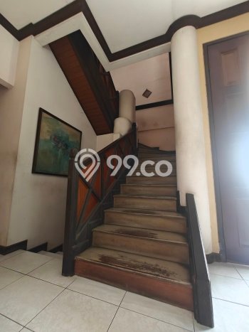 Ready to Use! Premium House LT 362m2 Desain Modern di Meruya Ready to Use! Premium House LT 362m2 Desain Modern di Meruya