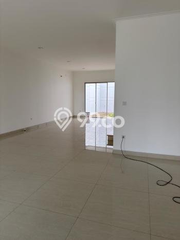 Rumah Mewah LB 252m2 Siap Pakai Desain Elegan di Golf Island, Jakarta Utara Rumah Mewah LB 252m2 Siap Pakai Desain Elegan di Golf Island, Jakarta Utara