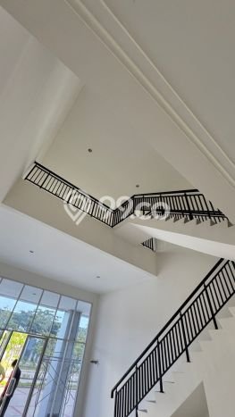 FOR RENT! Ruko di Pantai Indah Kapuk 2 Cocok untuk Bisnis 200m2 FOR RENT! Ruko di Pantai Indah Kapuk 2 Cocok untuk Bisnis 200m2