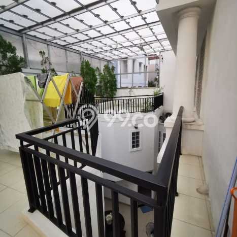 Rumah Luxury Modern Tanpa Renovasi di Pantai Indah Kapuk Jakarta Utara Rumah Luxury Modern Tanpa Renovasi di Pantai Indah Kapuk Jakarta Utara
