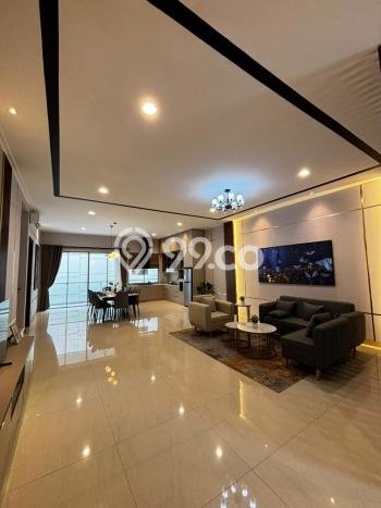 For Sale! Luxury House LT 250m2 Desain Elegan di Pantai Indah Kapuk For Sale! Luxury House LT 250m2 Desain Elegan di Pantai Indah Kapuk